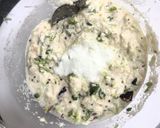 A picture of step 5 of Bottle Gourd Idli.