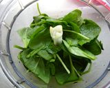 Spenótos túrókrém recept fázis 1 fotója