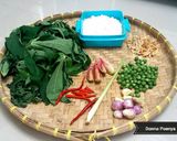 Foto langkah ke 1 dari resep Daun Ubi Tumbuk.