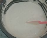 Foto langkah ke 2 dari resep Bolu kukus susu semangka 🍉.
