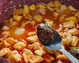 Foto langkah ke 2 dari resep Sambal Goreng Rebung, Krecek dan Tahu.