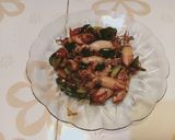 Foto langkah ke 3 dari resep Tumis Cumi Asin Cabai Hijau.