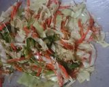 Foto langkah ke 2 dari resep Mie goreng sayur (menu sahur simple).