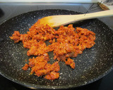 Foto del paso 1 de la receta: Macarrones con chorizo, gratinados