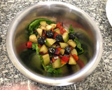Foto del paso 3 de la receta: Ensalada con vinagreta y queso cabra