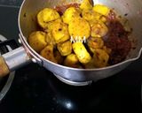 A picture of step 7 of Aloo, Parwal Subzi.