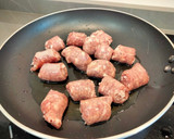 Foto del paso 1 de la receta: Longaniza con habas