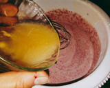 Foto del paso 8 de la receta: Cheesecake de frutillas 🍓y leche condensada sin horno