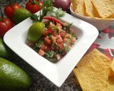 Foto langkah ke 2 dari resep Fresh Tomato Salsa.