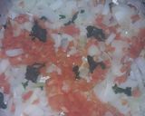 Foto del paso 2 de la receta: Tomates rellenos de choclo y cebolla