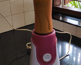 A picture of step 2 of Aam panna.