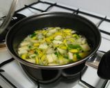 Foto del paso 2 de la receta: Sopa de verduras con fideos Udon