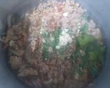 A picture of step 2 of Bhuna Qeema.
