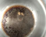 A picture of step 2 of Keto masala chai.