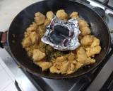 Instant chicken Tikka Pizza in frying pan recipe step 2 photo