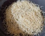 A picture of step 2 of Vermicelli kheer.