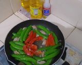 Foto langkah ke 1 dari resep Cah Sweet Peas.