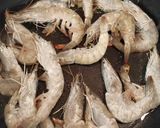 Foto del paso 2 de la receta: Langostinos al curry con coliarroz