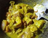 চিকেন ইন গ্রীন মশালা (chicken in green masala recipe in Bengali) রেসিপি ধাপ - 2 ছবি