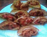 A picture of step 3 of Creamy chicken pockets.