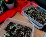 Foto langkah ke 5 dari resep Cococrunch Pandan Kacang Coklat.