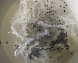 Foto langkah ke 3 dari resep Es bunga telang rumput laut.