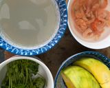 Hình bước làm 1 của món Canh bí đỏ tôm khô nấu bằng nước luộc hến