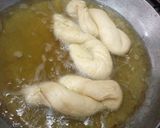 A picture of step 9 of Kkwabaegi(twisted korean doughnut).
