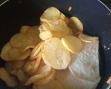 A picture of step 3 of Stir Fry Potato and Yam.