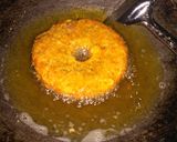 Foto langkah ke 9 dari resep Donat indomie simpel.