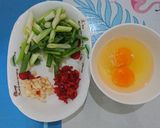 吻仔魚炒苦瓜(簡單料理)的食譜步驟3照片