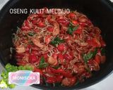 Foto langkah ke 4 dari resep Oseng Kulit Melinjo.