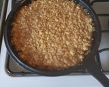 A picture of step 5 of Skillet Apple Crumble.