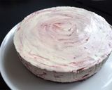 A picture of step 8 of No-Bake Cherry Jam Cheesecake.