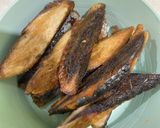 Foto langkah ke 1 dari resep Mie Ikan Laut Pedas.