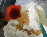 A picture of step 4 of Gireba cookies.