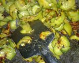 A picture of step 4 of Kheksi ki bhujia/spine gourd fry.
