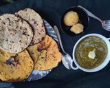 A picture of step 6 of Sarson ka Saag with Makki di Roti.