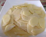 Foto del paso 1 de la receta: Patatas gratinadas con bacon