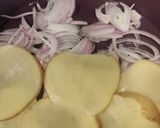 Foto del paso 2 de la receta: Rodaballo con pimientos, cebolla y patatas "al dente" en freidora de aire