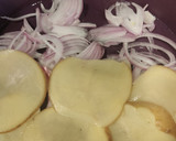 Foto del paso 2 de la receta: Rodaballo con pimientos, cebolla y patatas "al dente" en freidora de aire