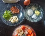 Foto langkah ke 1 dari resep 398. Dimsum Ayam Wortel (Frozen Food).