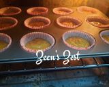 A picture of step 3 of Pumpkin Muffins.