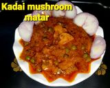 कड़ाई मशरूम मटर (kadai mushroom matar recipe in Hindi) रेसिपी चरण 6 फोटो