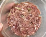 Foto langkah ke 4 dari resep 26. Homemade Beef Patty.