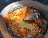 Foto langkah ke 5 dari resep Roti Goreng isi Wortel.