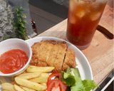 Foto langkah ke 6 dari resep Ice Strawberry Mint Tea.
