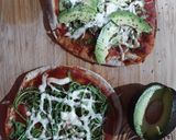 Foto del paso 2 de la receta: Pizzeta de arúgulas 🥘🥑