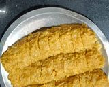 A picture of step 4 of Bottle Gourd Roll.