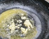 A picture of step 8 of Spaghetti aglio e olio.